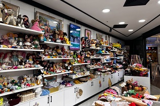 KADIN EMEĞİ MAHARETLİ ELLER ÇARŞISI’NDA DEĞER BULUYOR